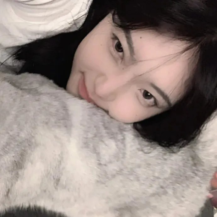 黑白姊妹